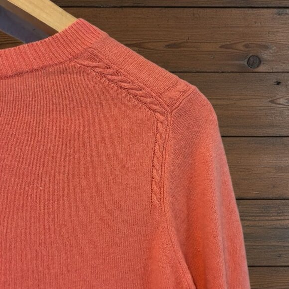 Banana Republic Coral Crewneck knit Sweater - Medium - Picture 3 of 4